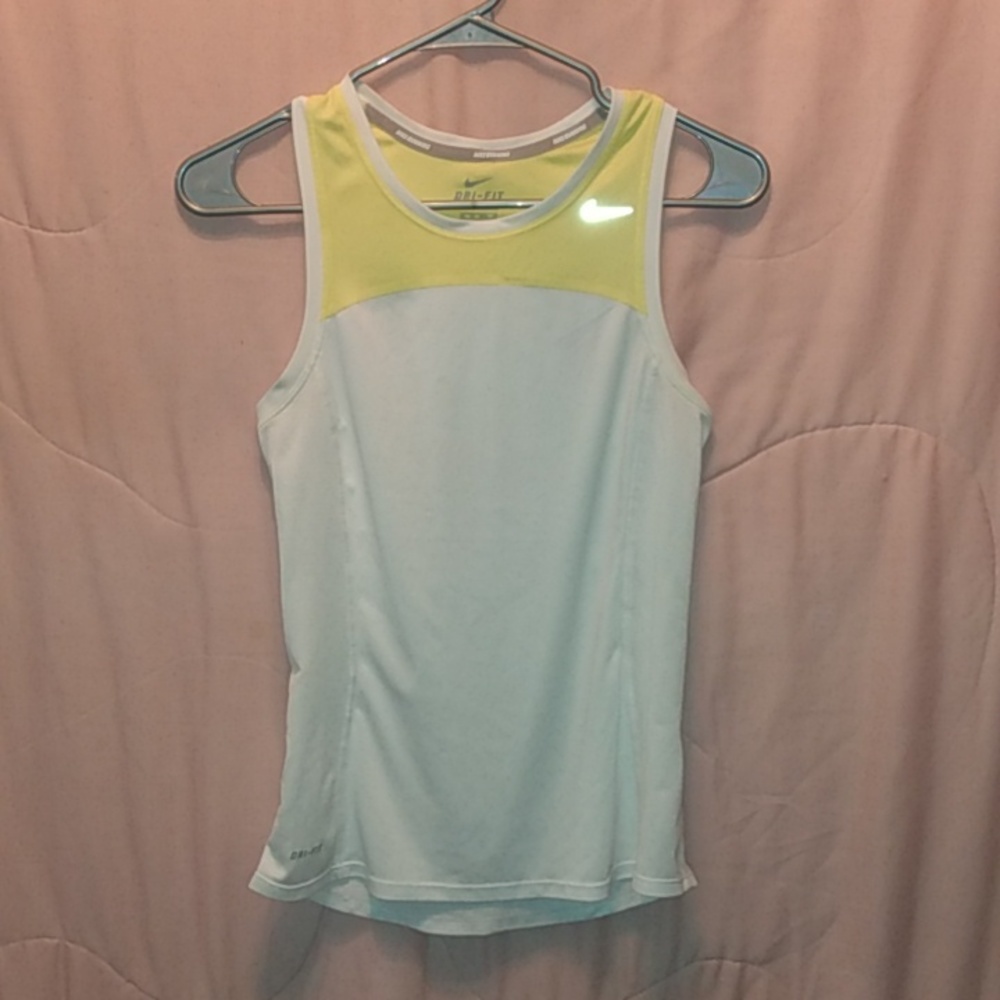 Nike dri-fit tank